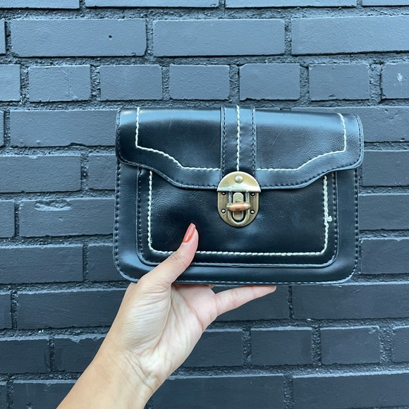 Vintage Leather clutch - Picture 2 of 3